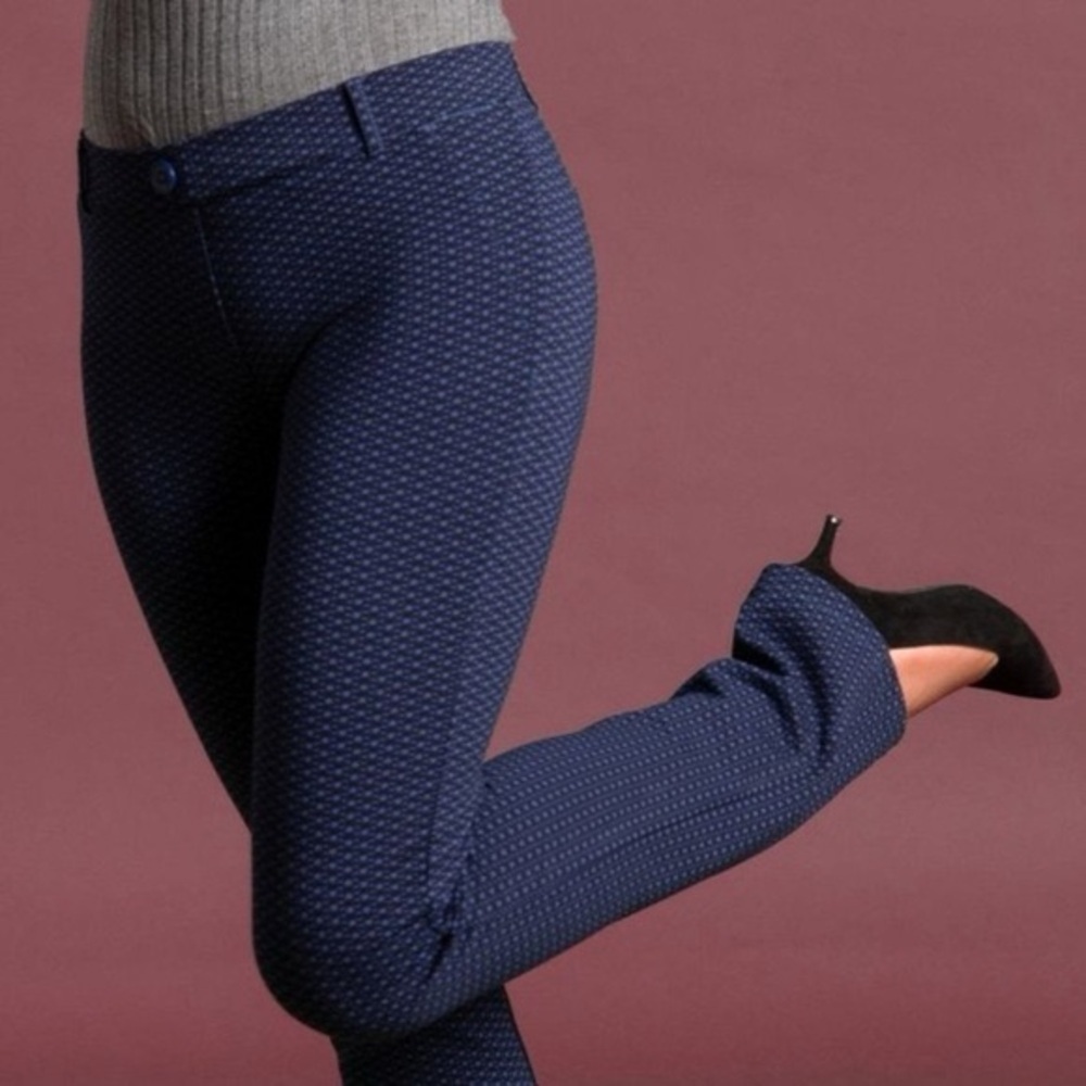 Betabrand Size LP Blue Heart Print Heartline Skinny Leg Pull On Dress Pants
